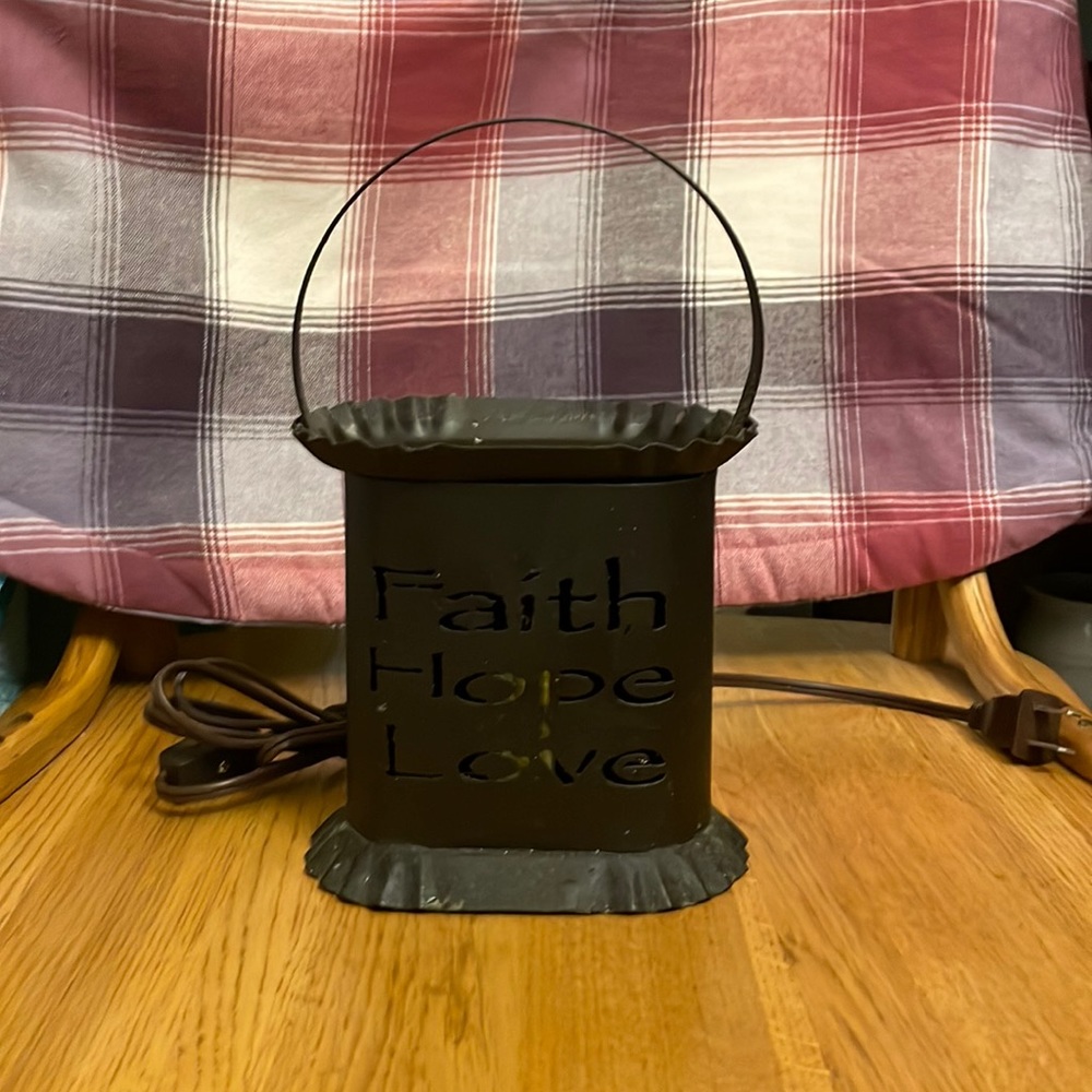 Rustic candle wax & tart warmer!